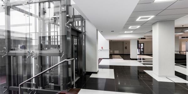 Proyectos de Rehabilitaciones Cebolla · Instalación de Ascensores